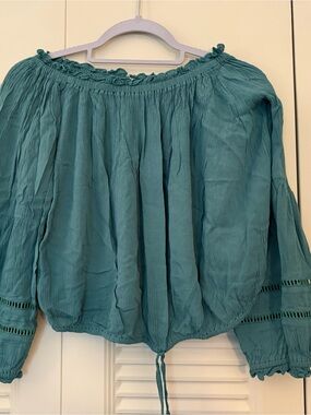 Off-Shoulder Teal Peasant Top with Drawstring Hem